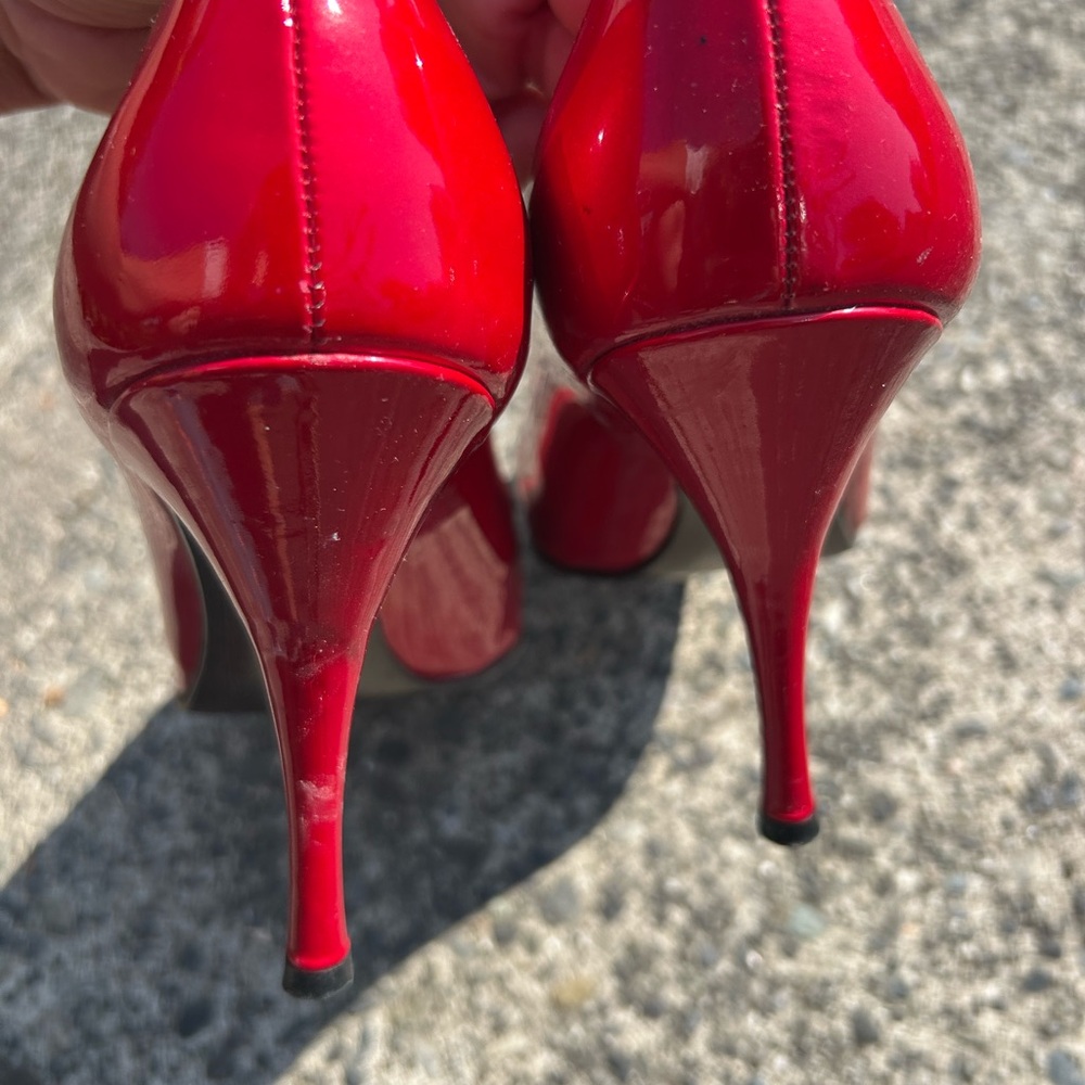 Stuart Weitzman Vibrant Red Peep Toe Heels - Picture 4 of 14